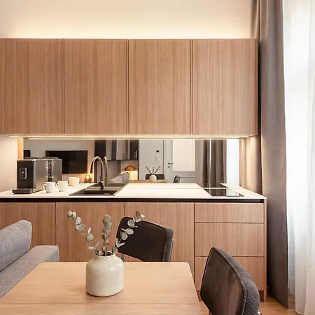 Turnkey I Wenceslas Square Premium * براغ