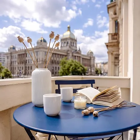 Turnkey I Wenceslas Square Premium * براغ