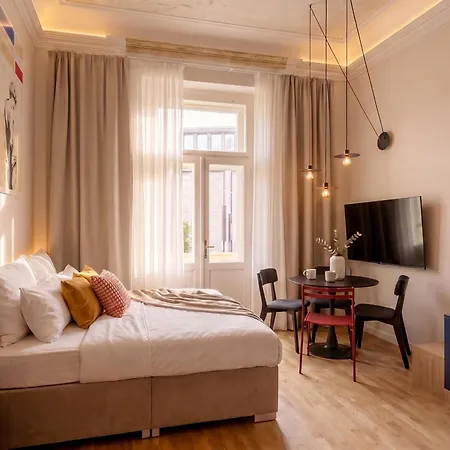 Turnkey I Wenceslas Square Premium