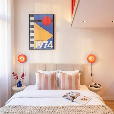Turnkey I Wenceslas Square Premium شقة