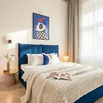 Turnkey I Wenceslas Square Premium