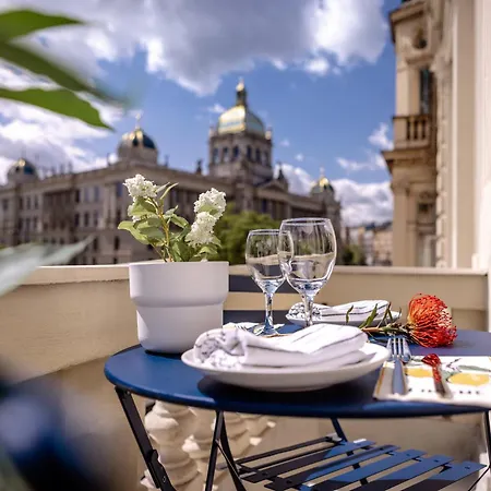 Turnkey I Wenceslas Square Premium