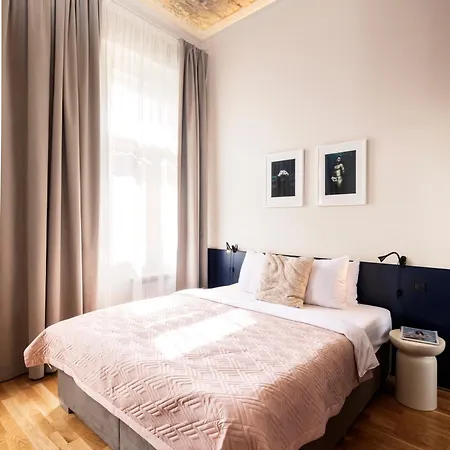 Turnkey I Wenceslas Square Premium Apartment Prague