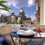 Turnkey I Wenceslas Square Premium